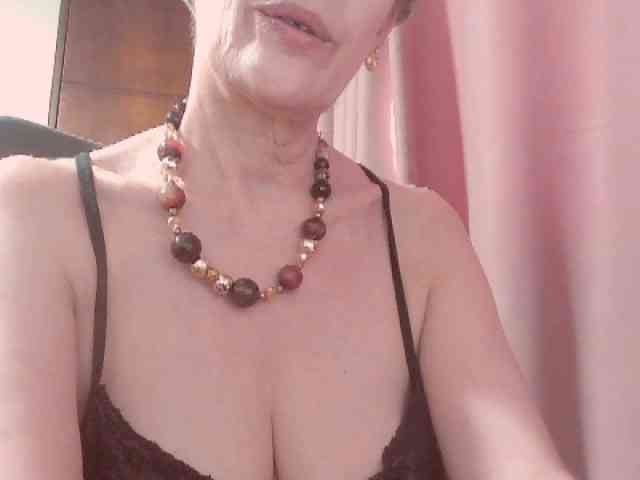 belleblondx webcam