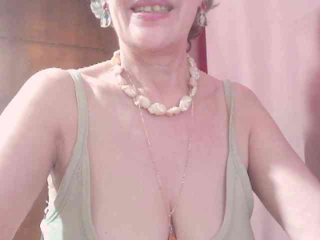 belleblondx webcam