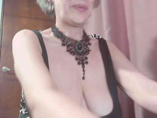 belleblondx webcam