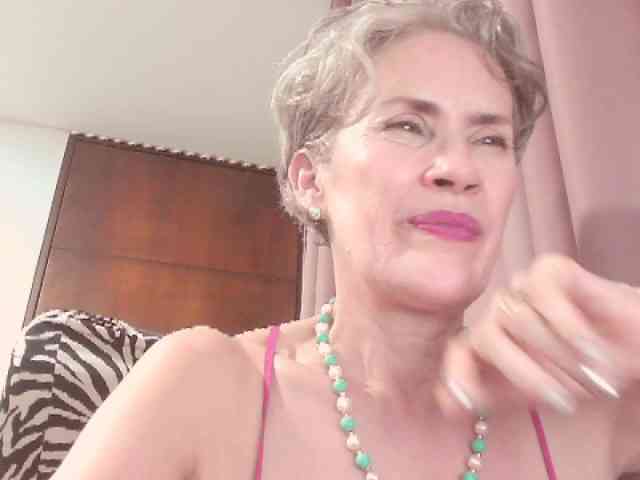 belleblondx webcam