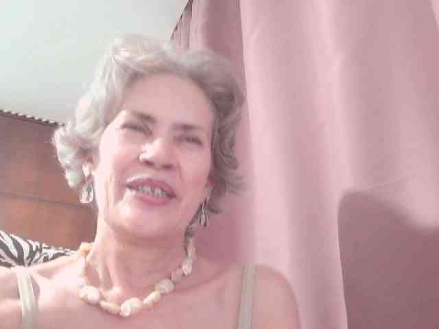 belleblondx webcam