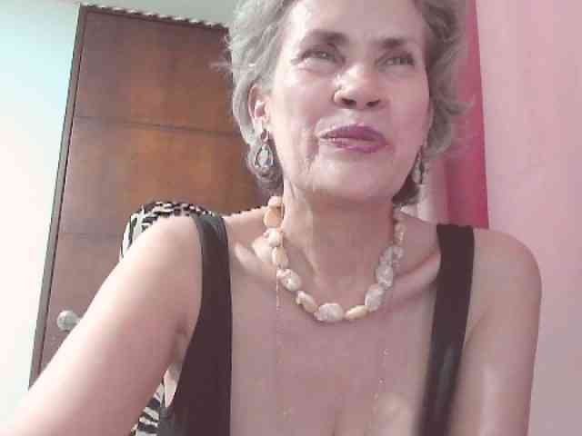 belleblondx webcam