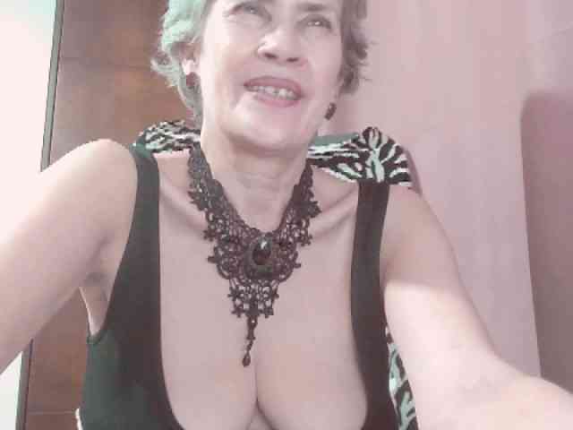 belleblondx webcam