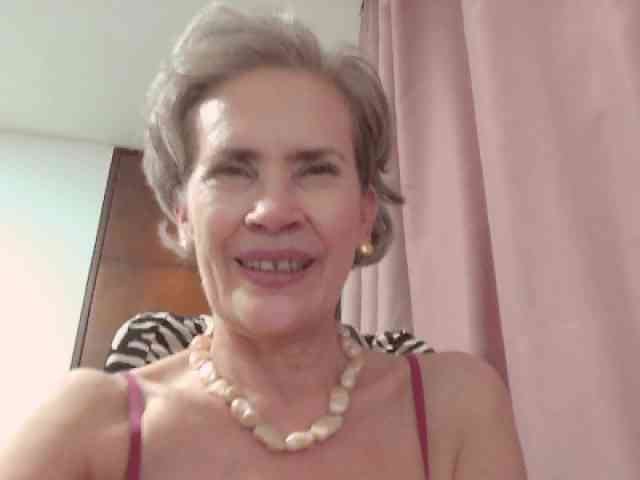 belleblondx webcam