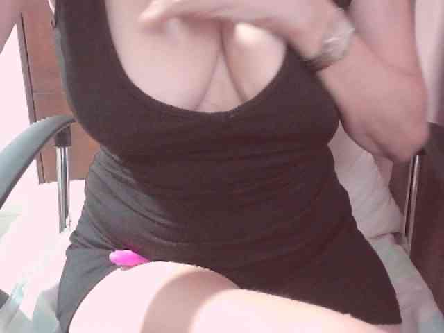 belleblondx webcam