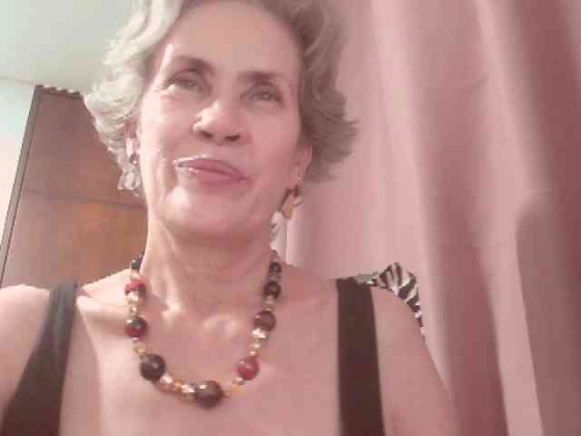 belleblondx webcam
