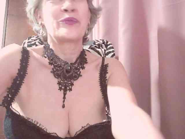 belleblondx