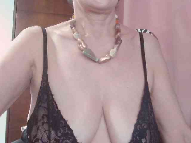 belleblondx webcam