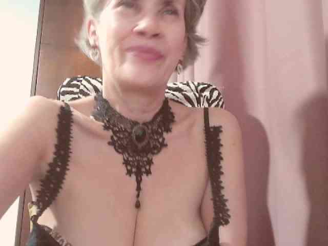 belleblondx webcam
