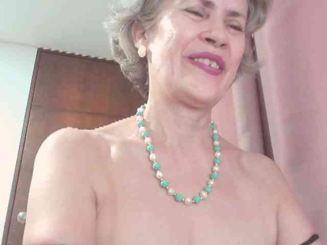 belleblondx webcam