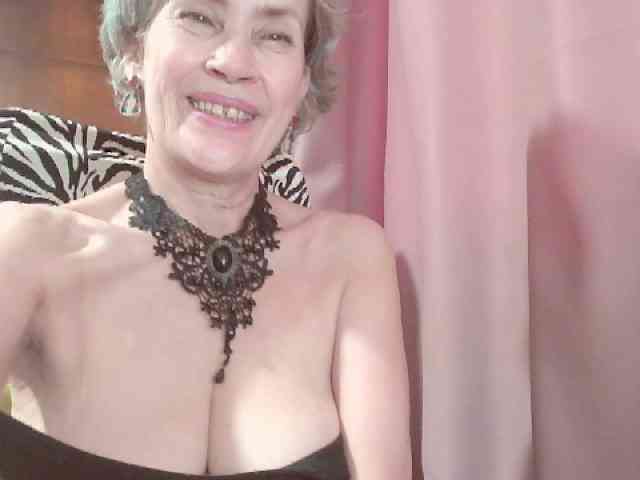 belleblondx webcam