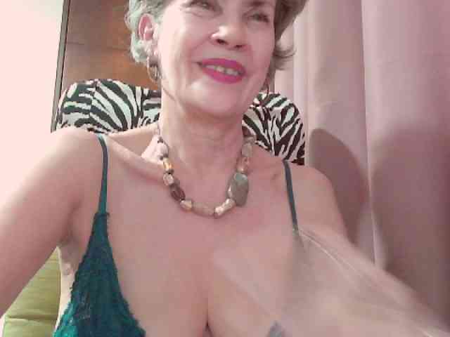 belleblondx