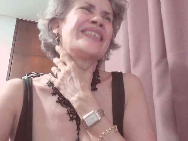 belleblondx webcam