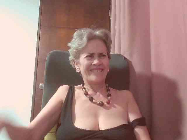 belleblondx webcam