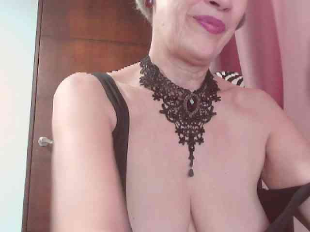 belleblondx webcam