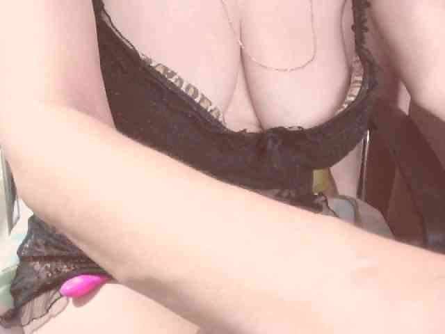 belleblondx webcam