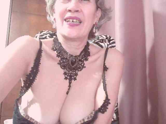 belleblondx webcam