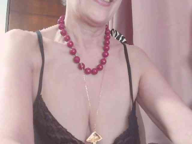 belleblondx webcam