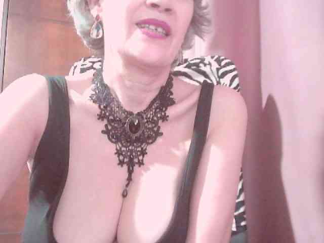 belleblondx webcam