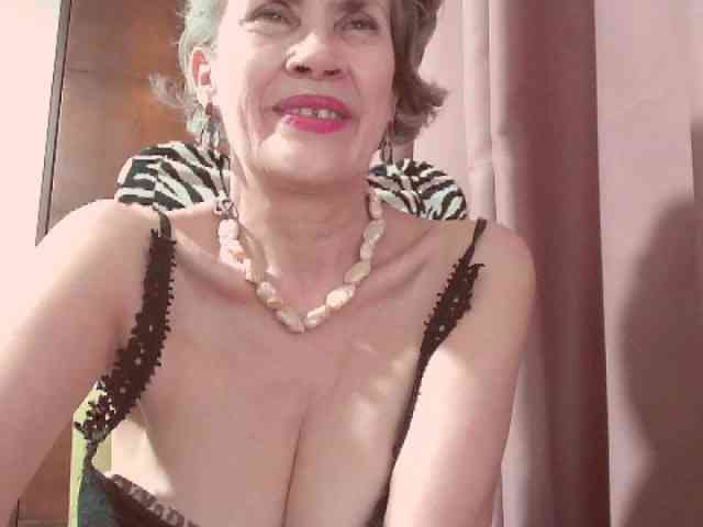 belleblondx webcam