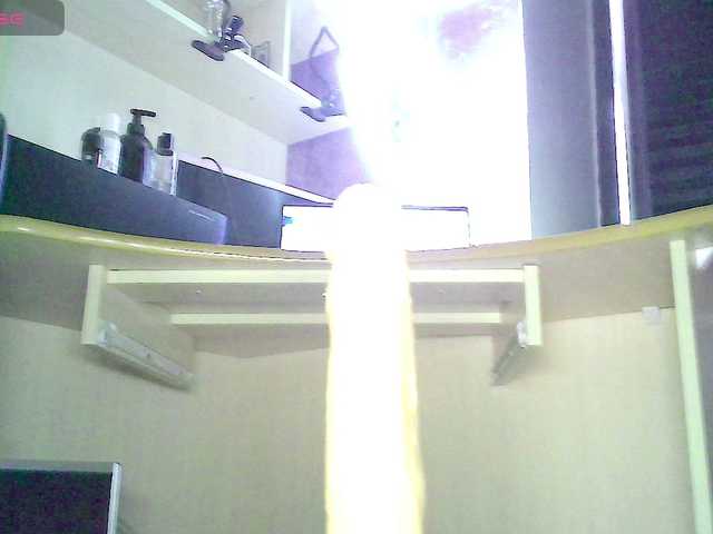 -WINNI-PUX-'s BongaCams show and profile