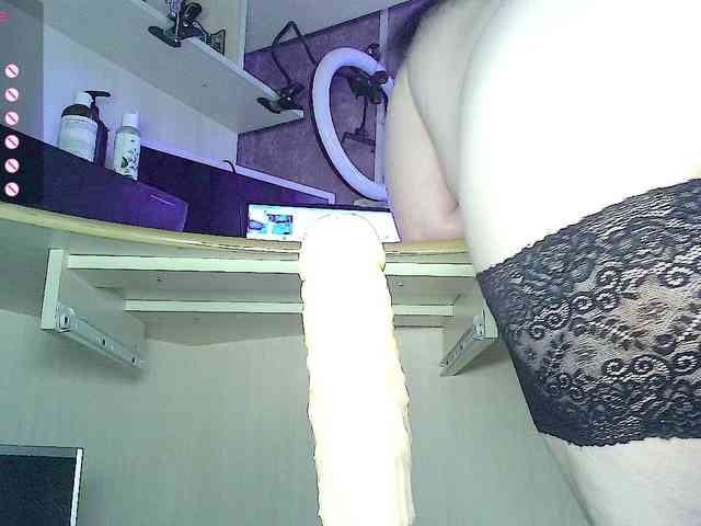 -WINNI-PUX- Live Webcam on BongaCams