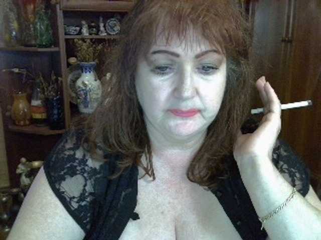 ElenaZed live cam on BongaCams