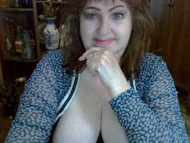 ElenaZed live cam on BongaCams
