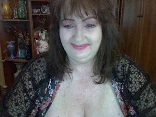 ElenaZed Live Webcam on BongaCams