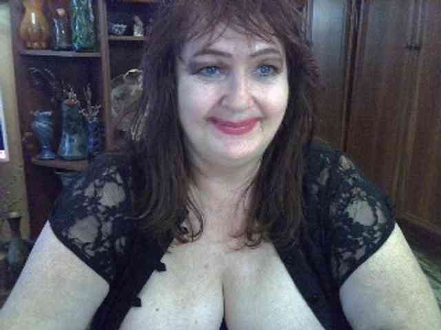 ElenaZed Live Webcam on BongaCams