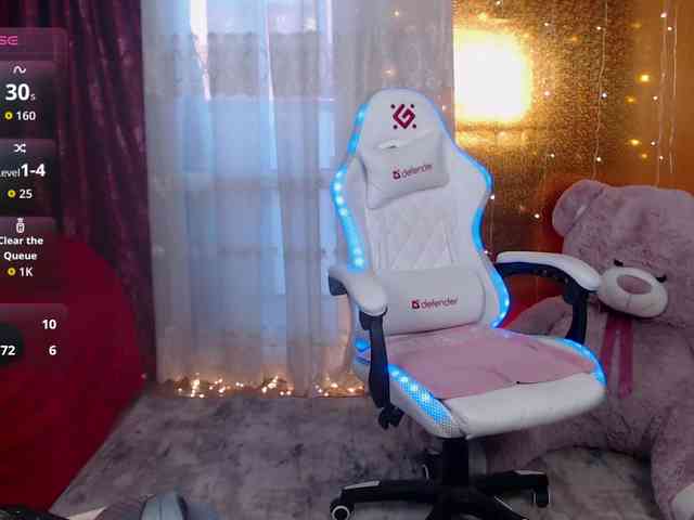 --Nicol-- webcam