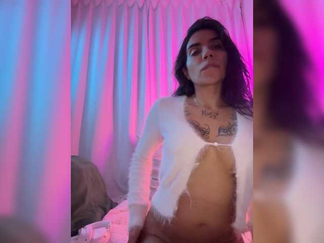 juanita-fox live cam on BongaCams