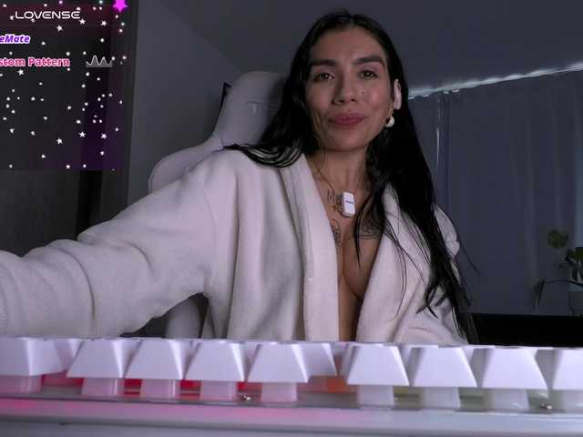 juanita-fox live cam on BongaCams