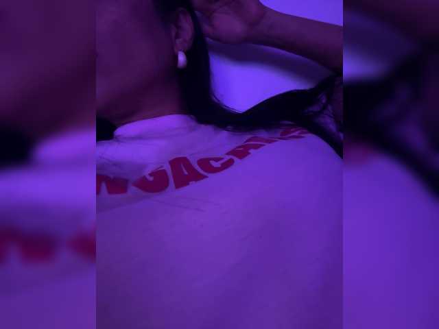 juanita-fox live cam on BongaCams