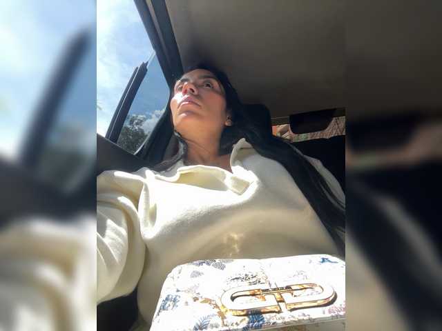 juanita-fox's BongaCams show and profile