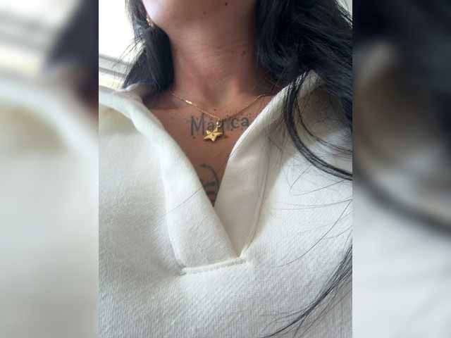 juanita-fox's BongaCams show and profile