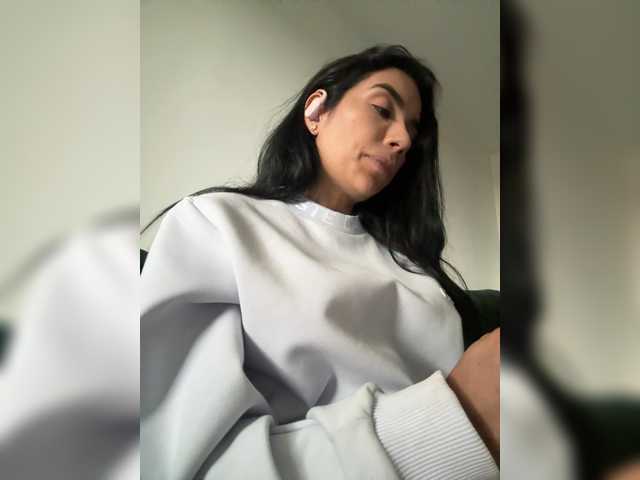 juanita-fox's BongaCams show and profile