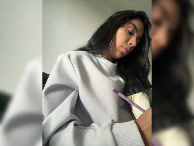 juanita-fox cam belle