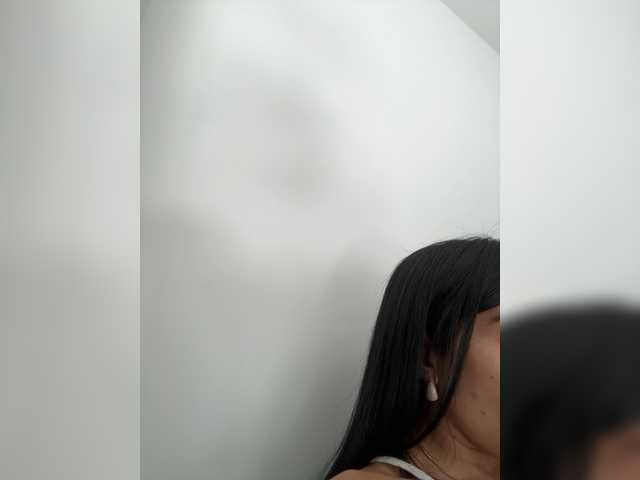 juanita-fox live cam on BongaCams