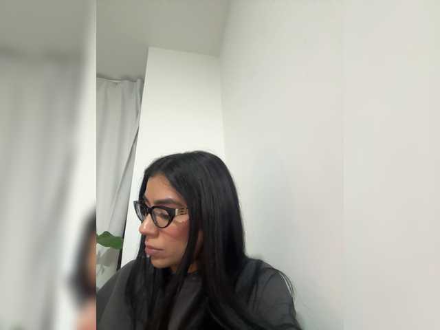 juanita-fox cam belle