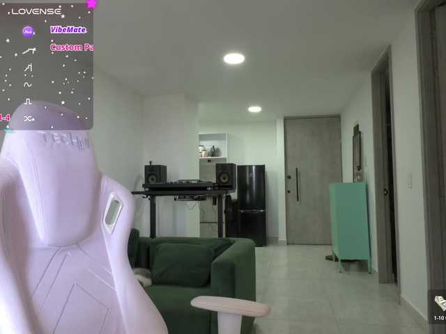 juanita-fox live cam on BongaCams