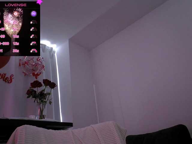 juanita-fox live cam on BongaCams