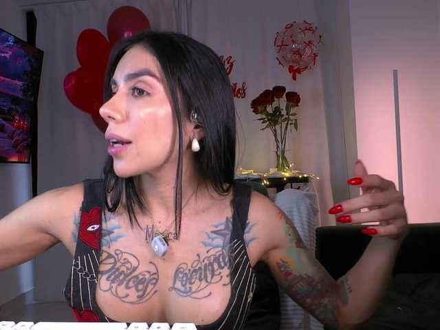 juanita-fox live cam on BongaCams
