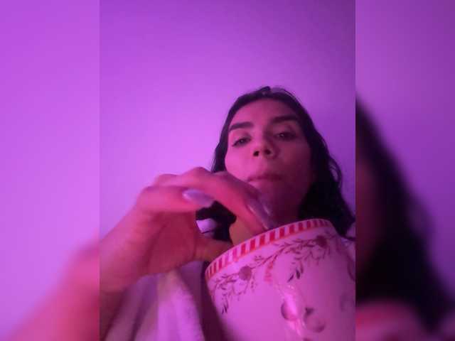 juanita-fox live cam on BongaCams