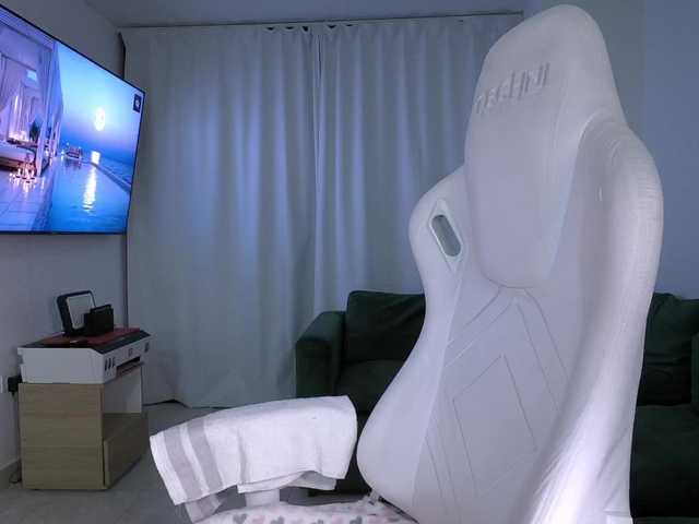 juanita-fox live cam on BongaCams