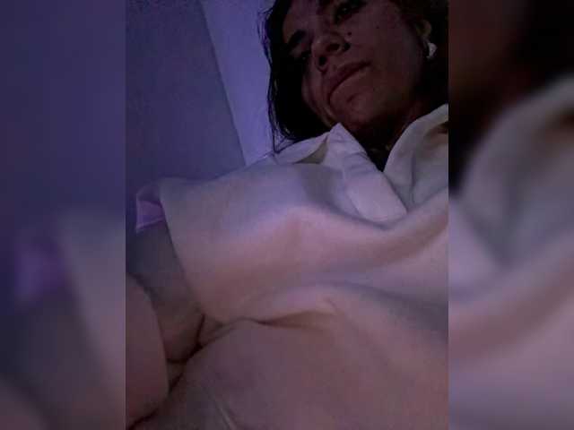 juanita-fox online