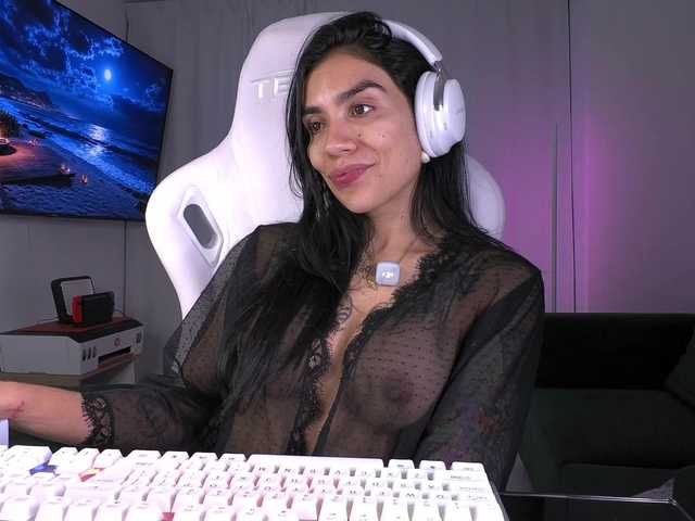 juanita-fox live cam on BongaCams