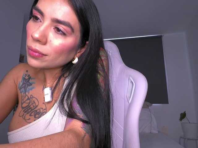 juanita-fox live sex show