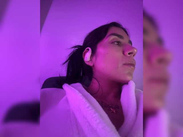 juanita-fox live cam on BongaCams