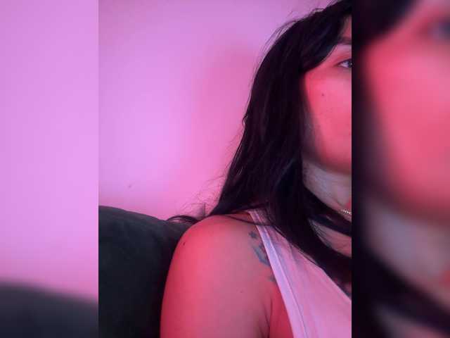 juanita-fox live cam on BongaCams